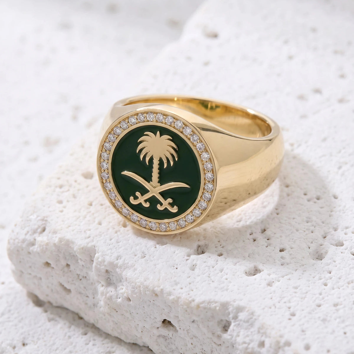 Ezz — عزّ Coin Ring